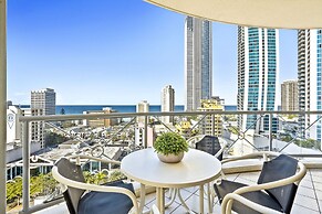 Chevron Renaissance - Q Stay