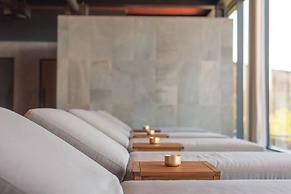 ROXANICH Winery and Design Hotel