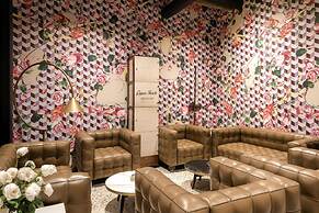 ROXANICH Winery and Design Hotel