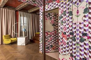 ROXANICH Winery and Design Hotel