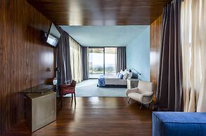 ROXANICH Winery and Design Hotel