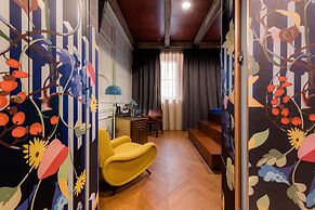 ROXANICH Winery and Design Hotel