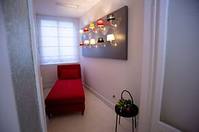 Suite 35