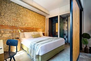 The Foundry Suites