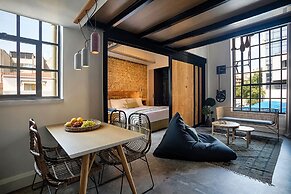The Foundry Suites