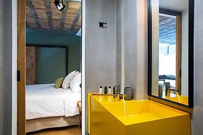 The Foundry Suites