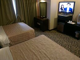 Warm Life Hotel