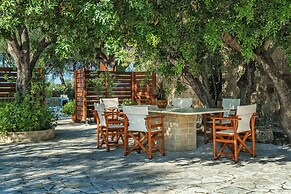 Kardaris Villa