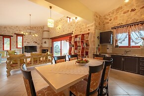 Nisaki Villa