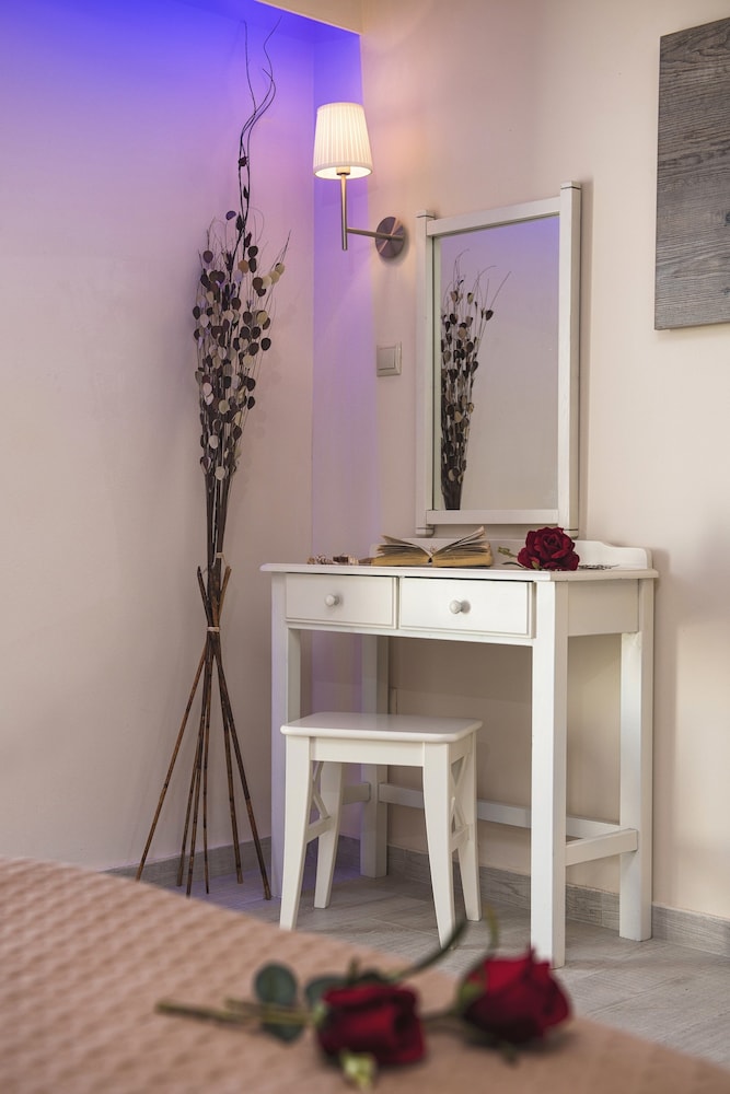 Onar Corfu Aparts & Studios