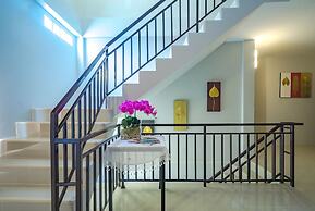 Penyos Residence