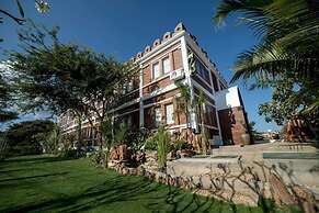 Bagan Vertex Hotel