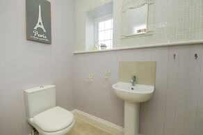 Little Paris Parking by Brighton Holiday Lets