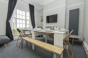Mucky Duck House Central by Brighton Holiday Lets