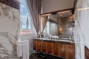 Donati Luxury Tower Suites