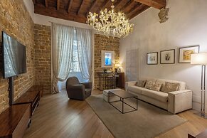 Donati Luxury Tower Suites