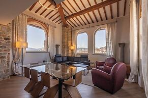 Donati Luxury Tower Suites
