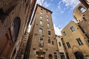 Donati Luxury Tower Suites