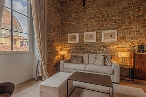 Donati Luxury Tower Suites
