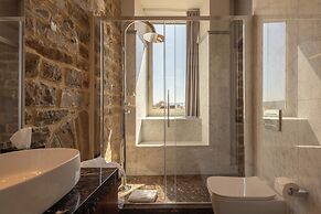 Donati Luxury Tower Suites