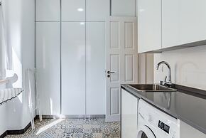 Home Out Rooms & Apartments