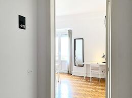 Home Out Rooms & Apartments