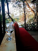 Randoni Villa