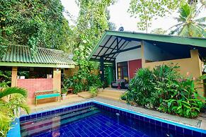 Randoni Villa