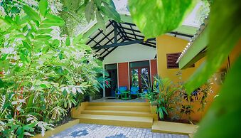 Randoni Villa