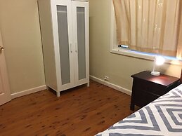 Auburn Little House