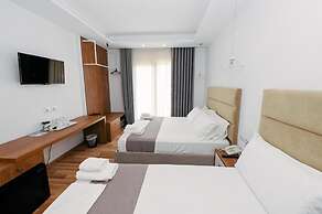 Bianco Hotel