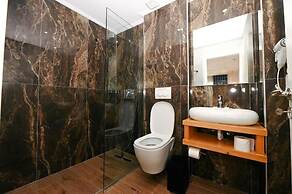 Bianco Hotel