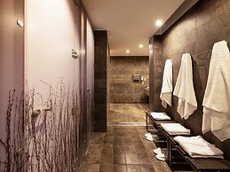 Veranda Hotel