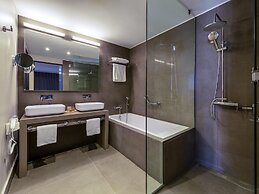 Veranda Hotel
