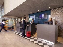 Veranda Hotel