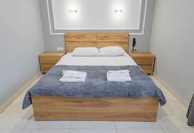 Route Hotel