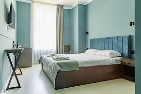 Route Hotel