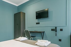 Route Hotel