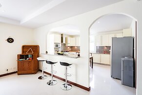 Baan Kaja Villa by Lofty