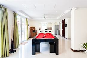 Baan Kaja Villa by Lofty