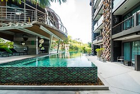 Emerald Terrace by Lofty