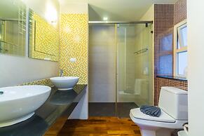 Heaven Lagoon Apartments by Lofty