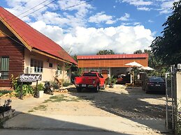 Muangchaem House