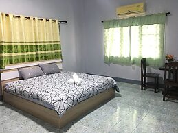 Muangchaem House