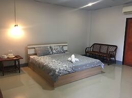 Muangchaem House