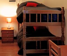 Hostal Irreal - Hostel