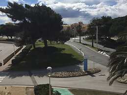 Rev'Hotel