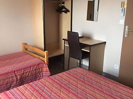 Rev'Hotel
