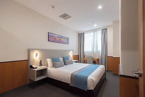 YEHS Hotel Sydney QVB