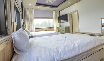 Jeju Bunker Hotel & Resort
